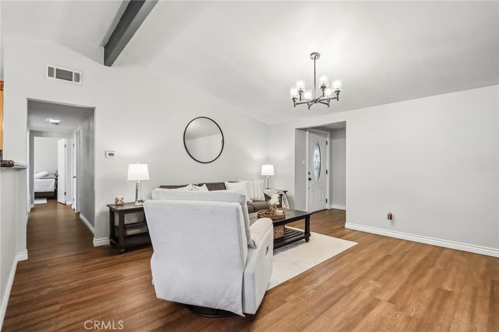 Home at 1107 E Walnut Avenue, Glendora — photo 4 of 12