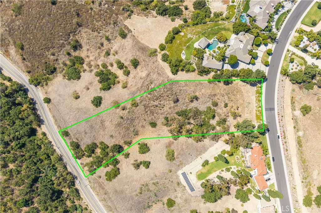 Home at 1562 Calle Cristina, San Dimas — photo 11 of 12