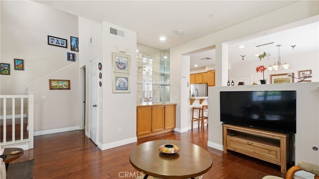 Home at 4257 Emerald, La Verne — photo 5 of 12