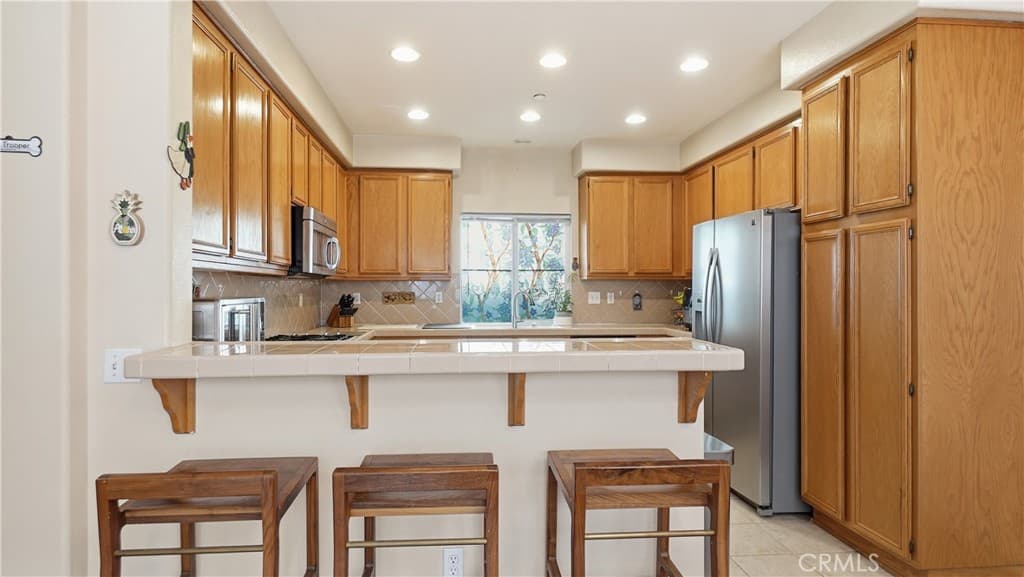 Home at 4257 Emerald, La Verne — photo 7 of 12