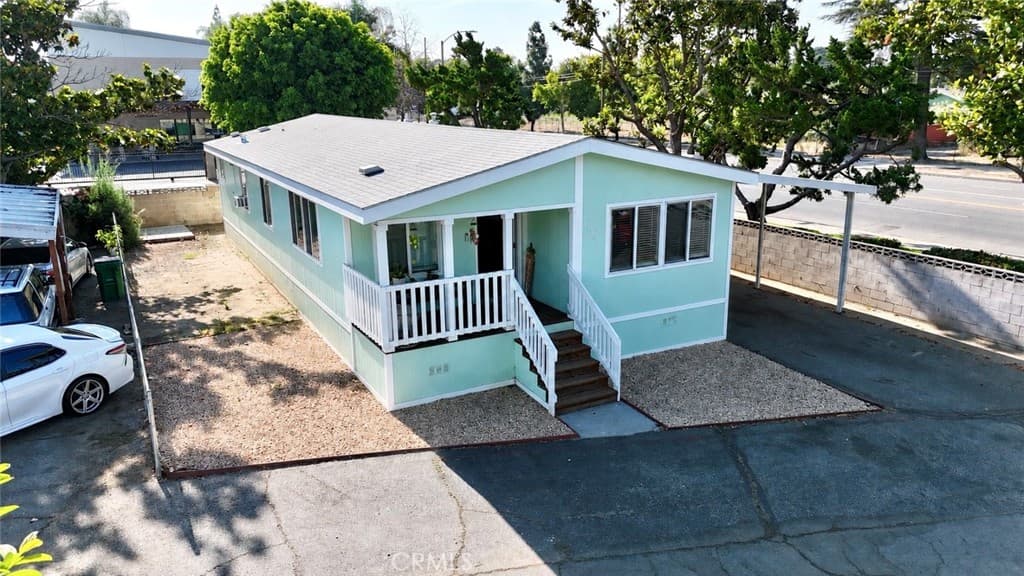 Home at 1461 W Mission Boulevard 106, Pomona — photo 1 of 12