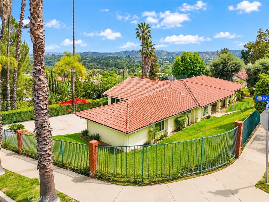 Home at 834 Cloverview, Glendora — photo 1 of 12