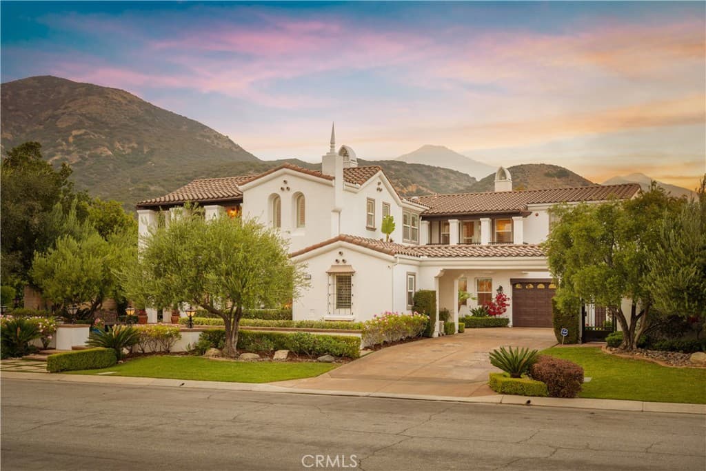 Home at 4394 Hiwassee, Claremont — photo 1 of 12
