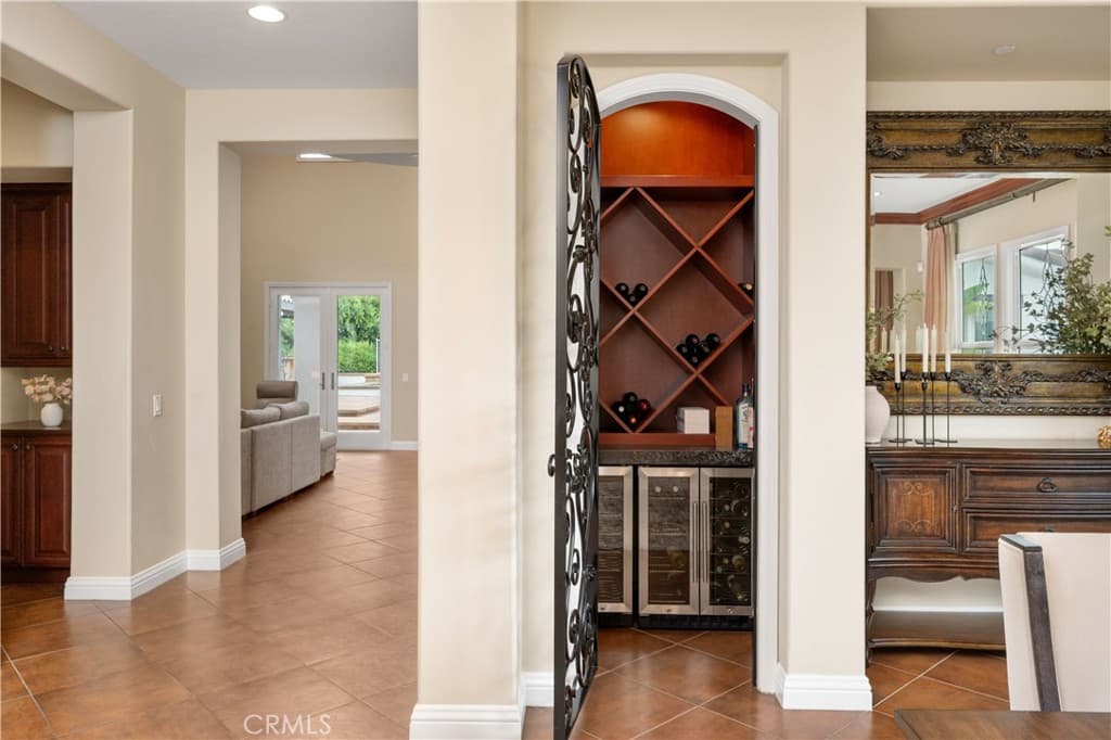 Home at 4394 Hiwassee, Claremont — photo 9 of 12