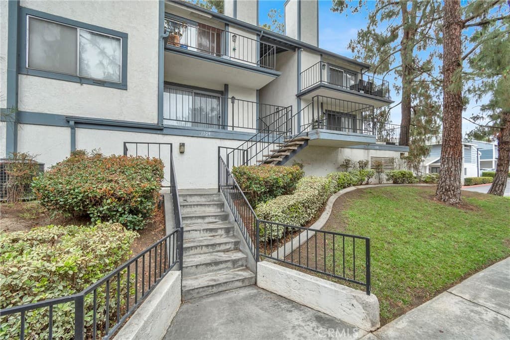 Condo at 1704 Bridgeport, West Covina — photo 3 of 12