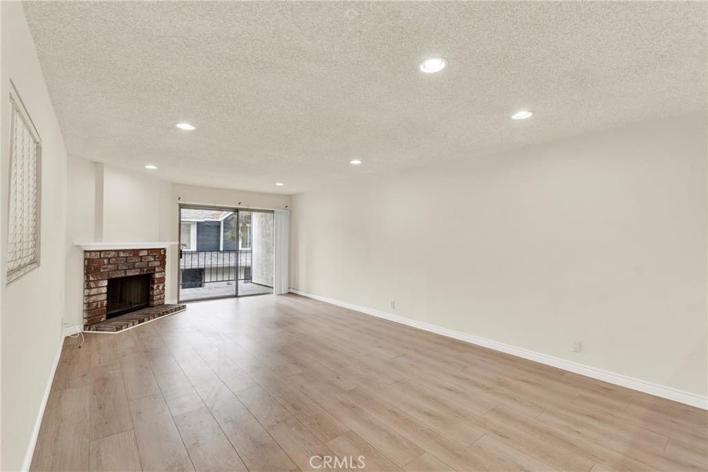 Condo at 1704 Bridgeport, West Covina — photo 6 of 12