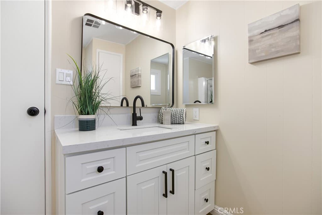 Home at 3530 Damien Avenue 249, La Verne — photo 10 of 12