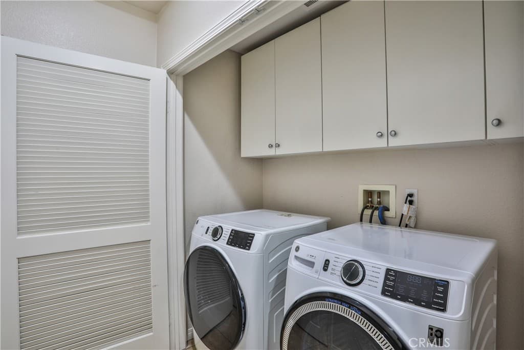 Condo at 744 W 1st Street, Claremont — photo 12 of 12