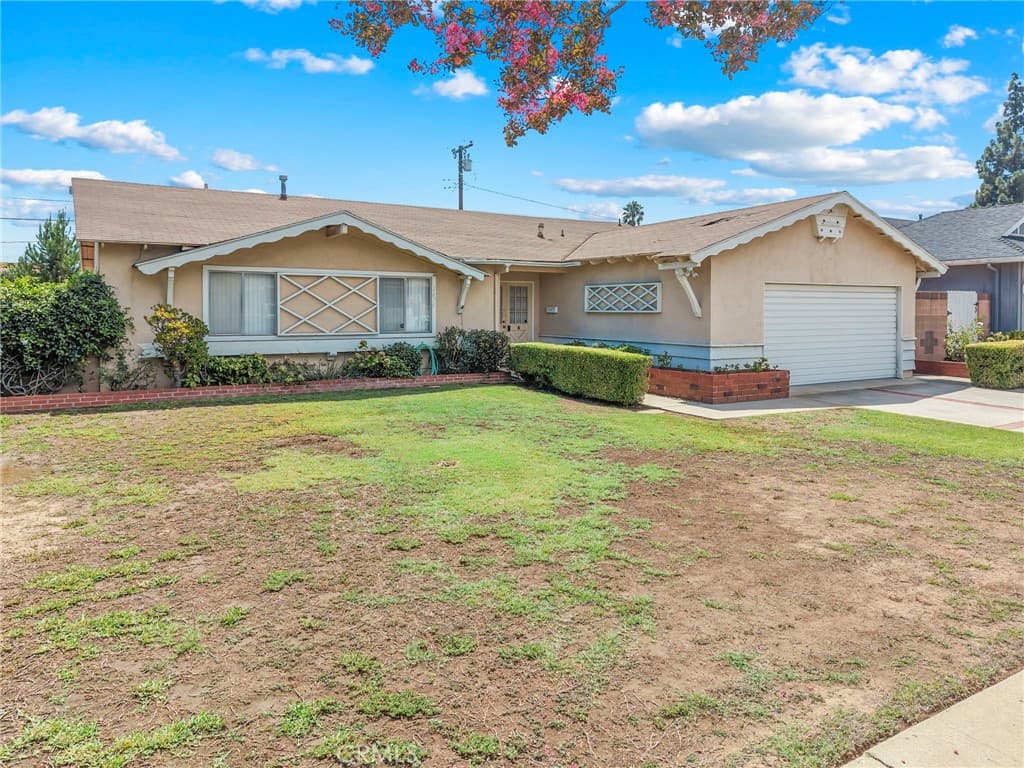 Home at 1676 E Wingate Street, Covina — photo 3 of 12