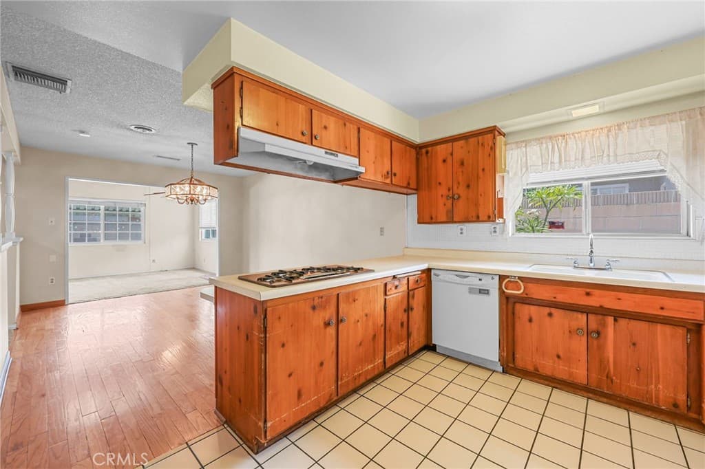 Home at 1676 E Wingate Street, Covina — photo 9 of 12