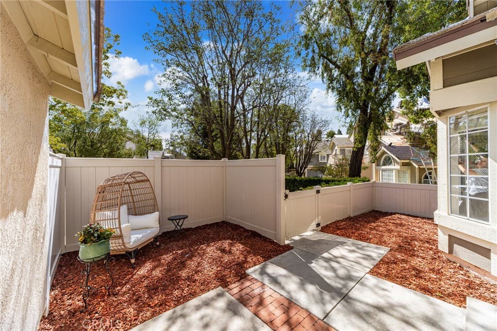 Condo at 20721 E Crest Lane B, Walnut — photo 5 of 12
