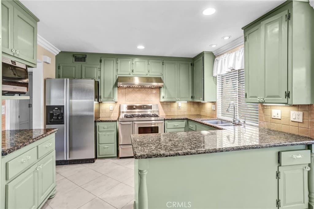 Home at 865 N Garsden, Covina — photo 7 of 12