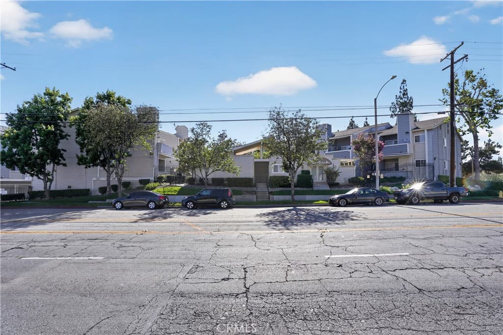 Condo at 777 S Citrus 157, Azusa — photo 4 of 12