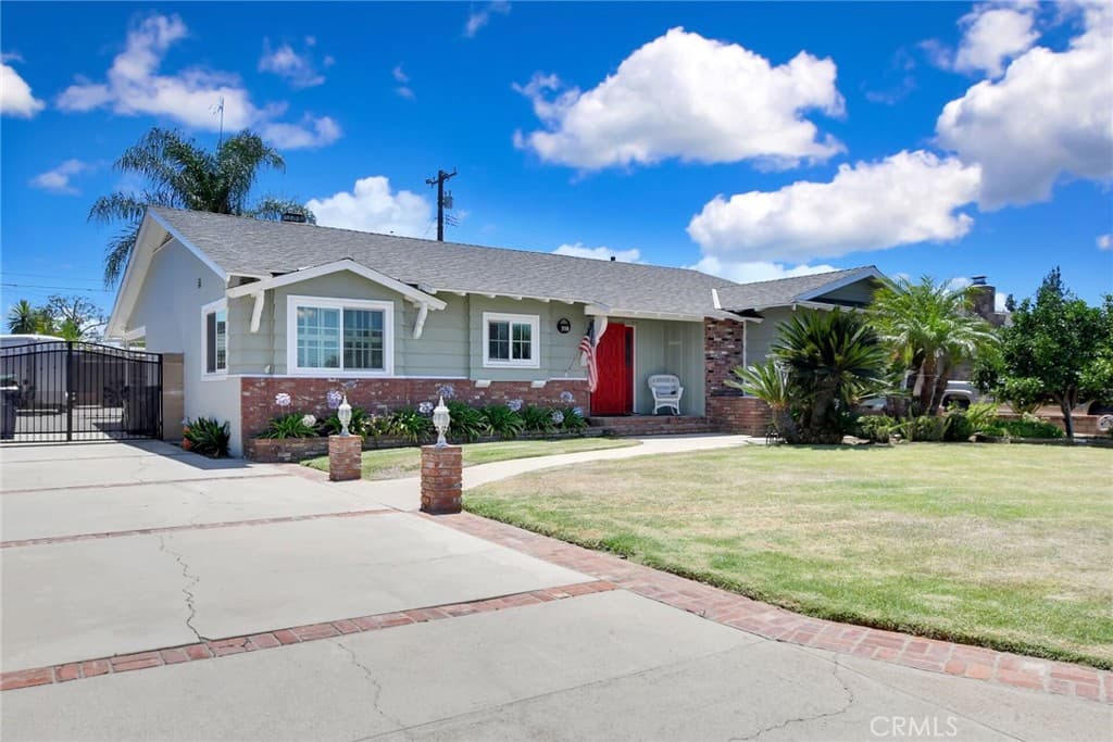 Home at 510 Fernshaw, La Verne — photo 1 of 12
