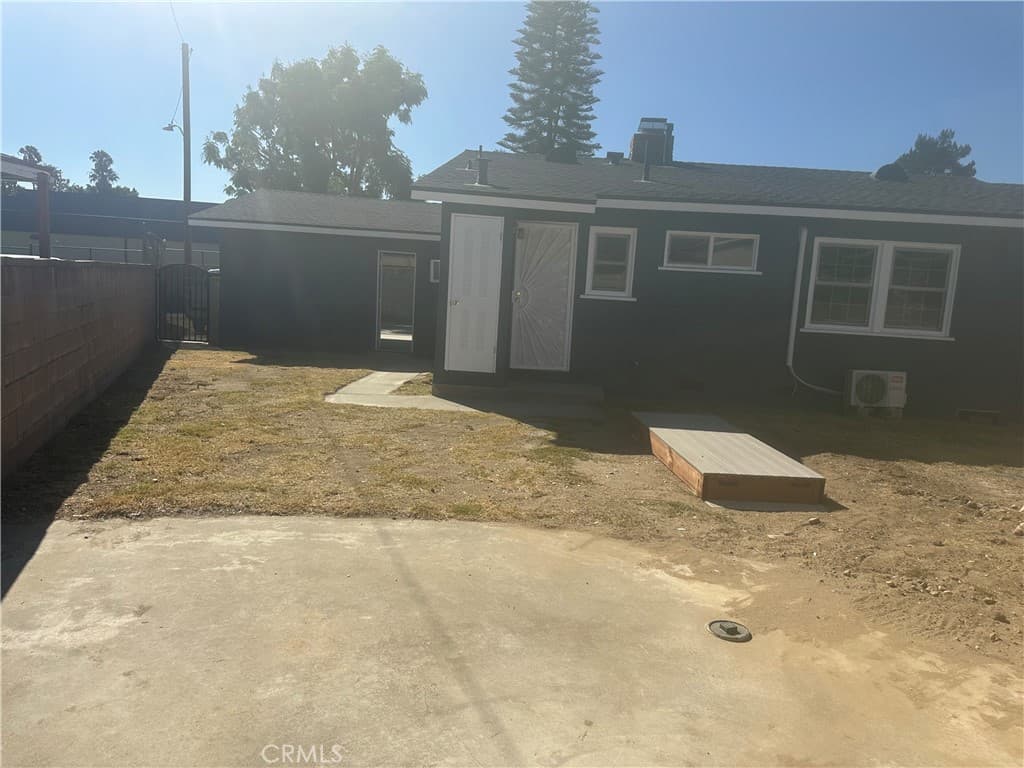 Home at 4455 N Lark Ellen Lane, Covina — photo 11 of 12
