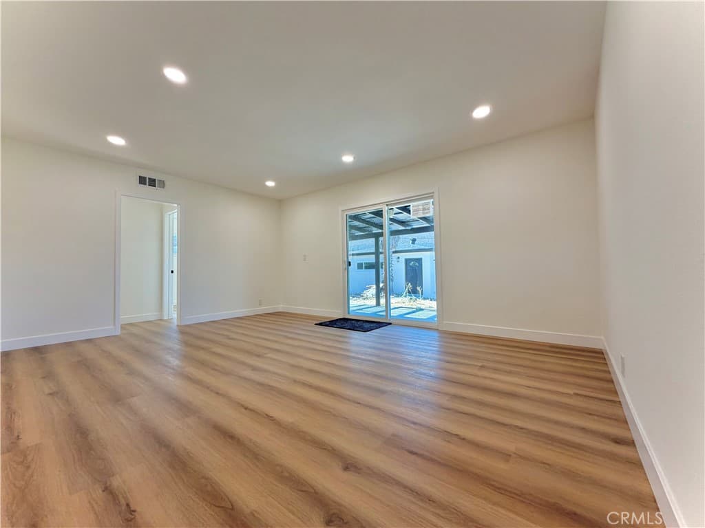 Home at 682 E La Verne Avenue, Pomona — photo 3 of 12
