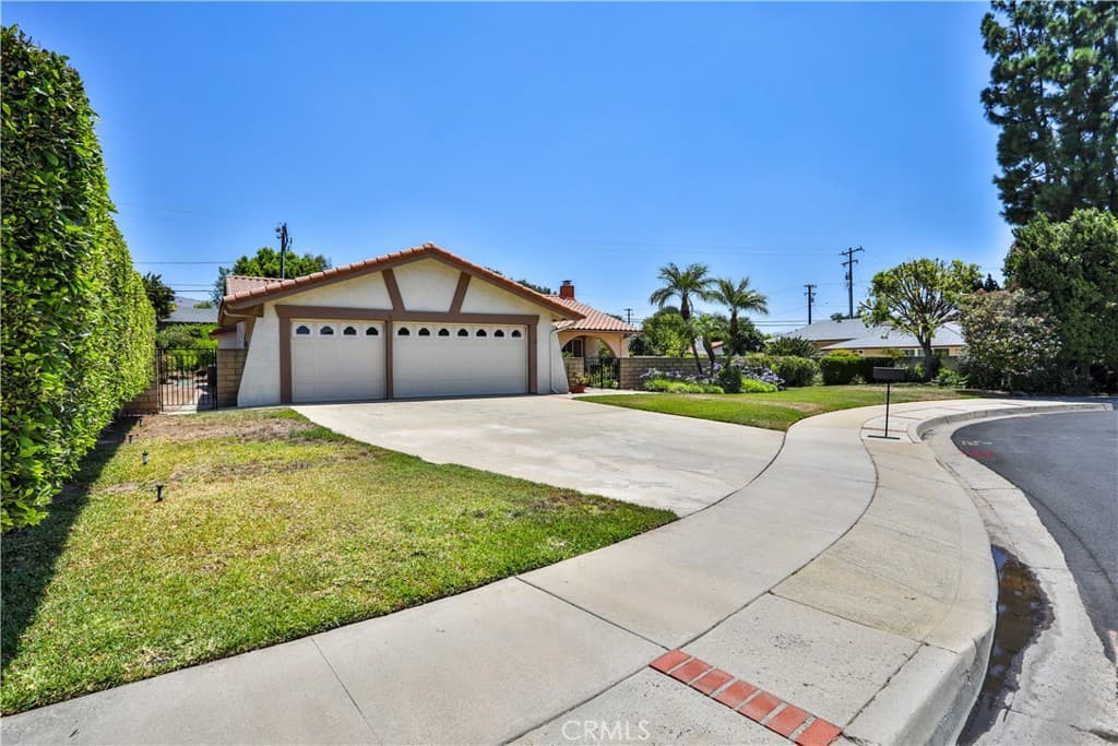 Home at 1741 BRANCH OAK Drive, Glendora — photo 4 of 12