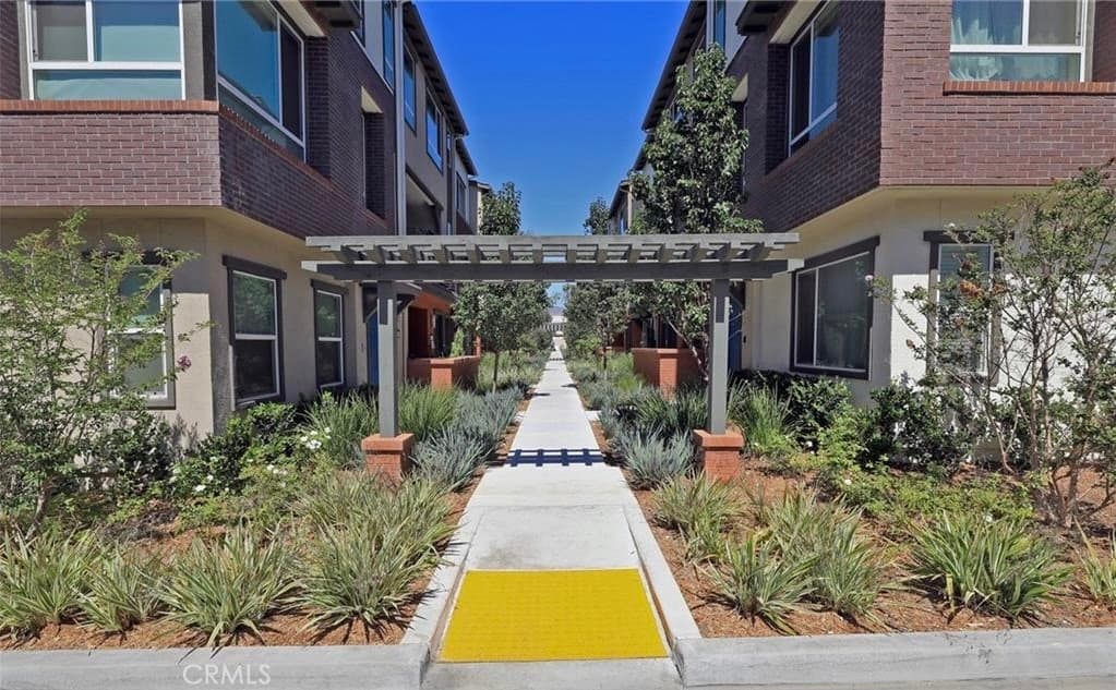 Townhouse at 1163 Orchard, Covina — photo 2 of 8