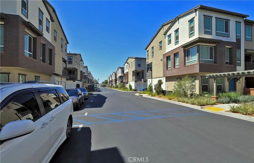 Townhouse at 1163 Orchard, Covina — photo 3 of 8