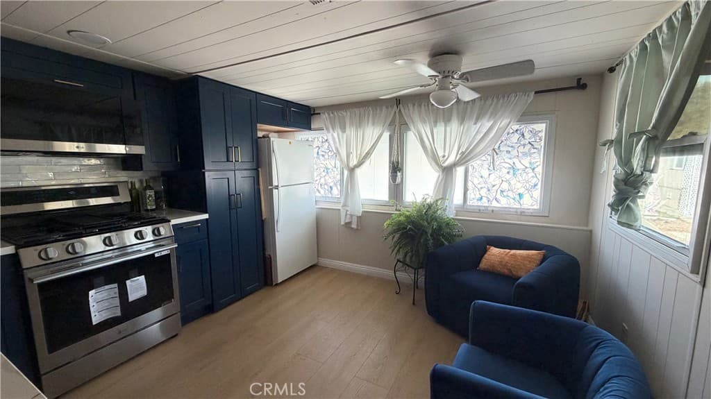 Home at 301 E Foothill Blvd 168, Pomona — photo 8 of 12