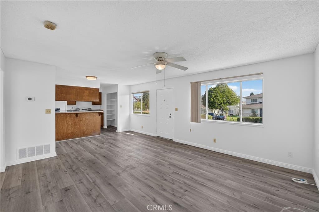 Condo at 18204 Via Calma 1, Rowland Heights — photo 4 of 12
