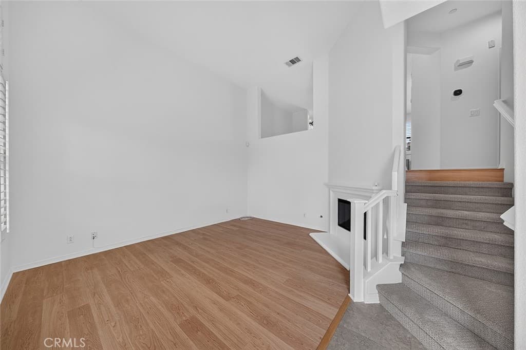 Townhouse at 182 Principia Court, Claremont — photo 5 of 12