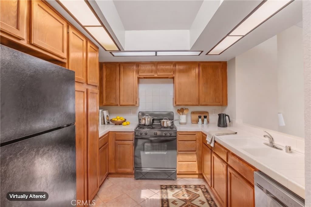 Condo at 4900 N Grand 140, Covina — photo 5 of 12