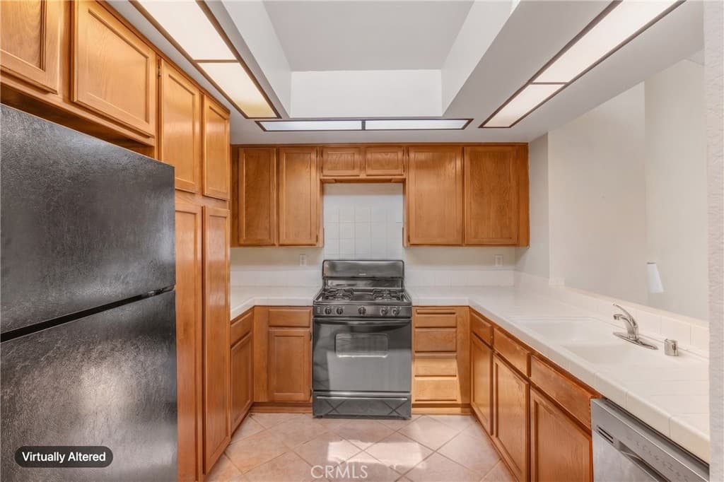 Condo at 4900 N Grand 140, Covina — photo 6 of 12