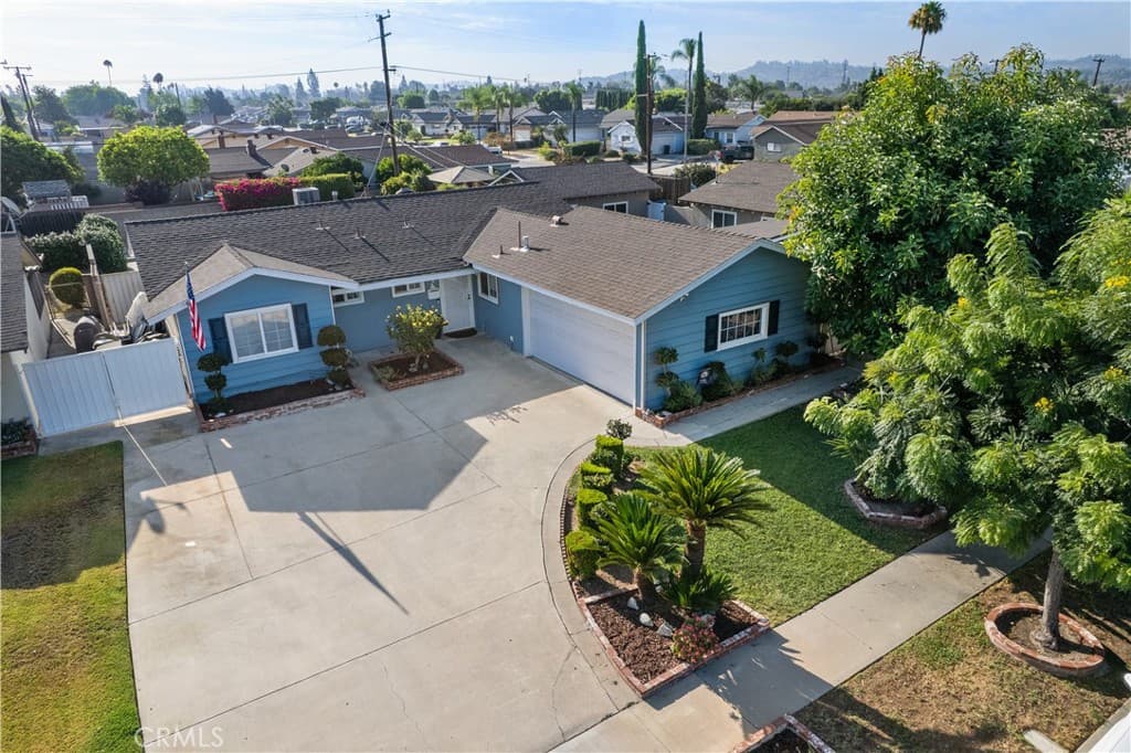 Home at 4908 N Glen Arden Avenue, Covina — photo 2 of 12