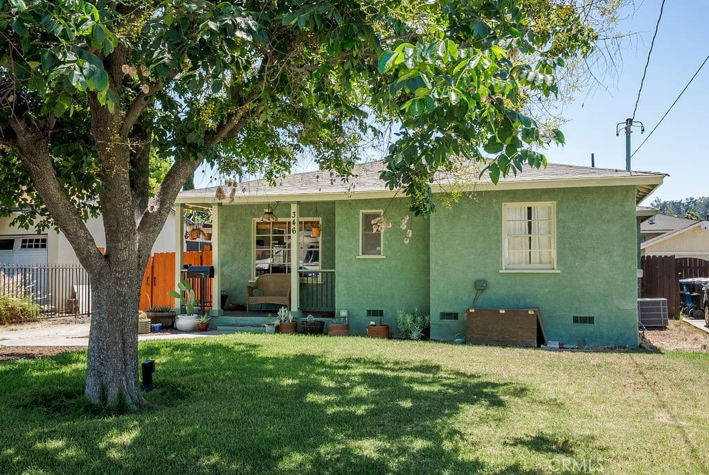 Home at 346 W Artesia, Pomona — photo 3 of 12