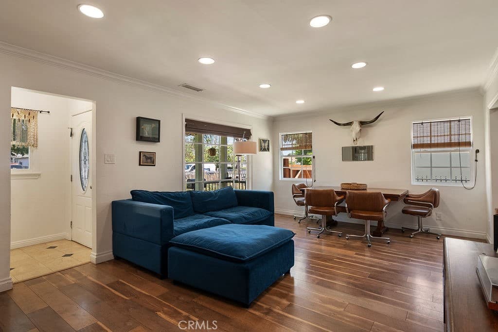 Home at 346 W Artesia, Pomona — photo 6 of 12