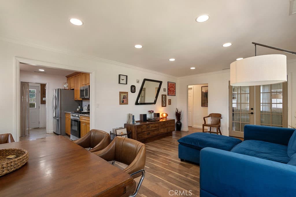 Home at 346 W Artesia, Pomona — photo 7 of 12