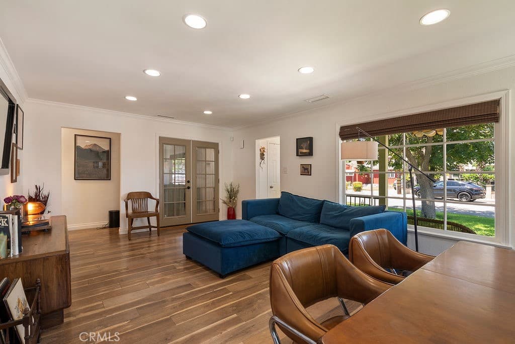 Home at 346 W Artesia, Pomona — photo 8 of 12