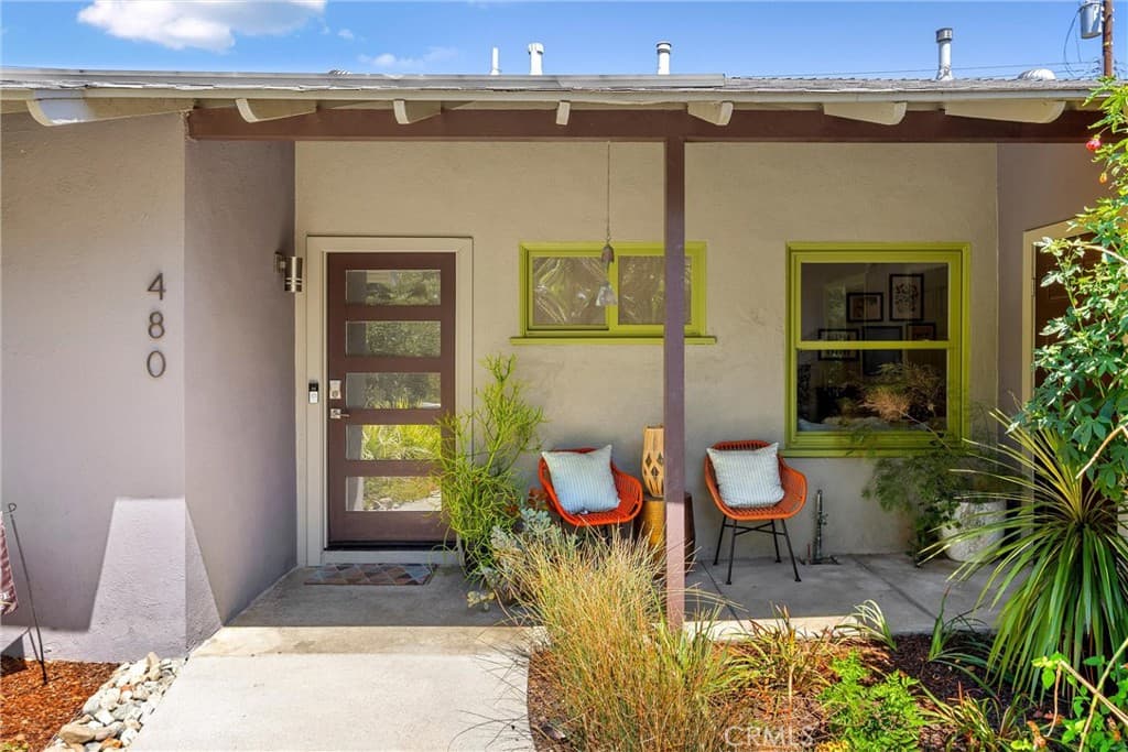 Home at 480 Converse Avenue, Claremont — photo 6 of 12