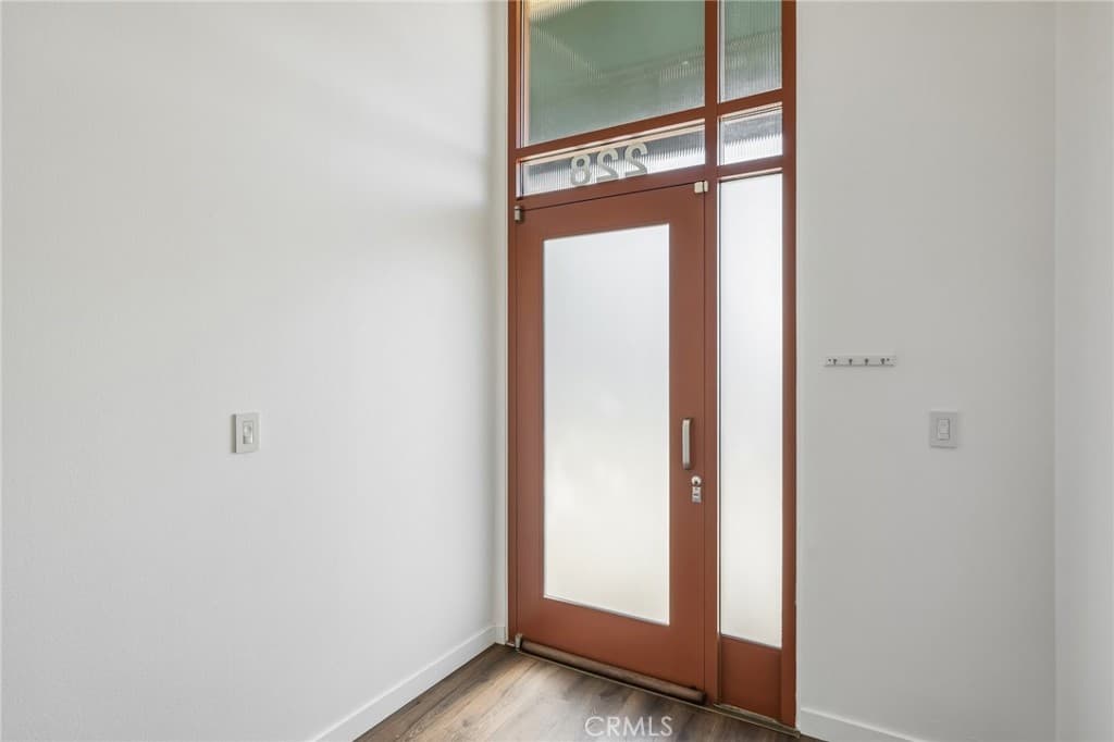Condo at 228 S San Dimas Avenue, San Dimas — photo 7 of 12