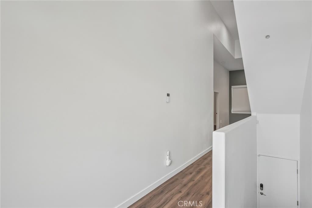 Condo at 228 S San Dimas Avenue, San Dimas — photo 9 of 12