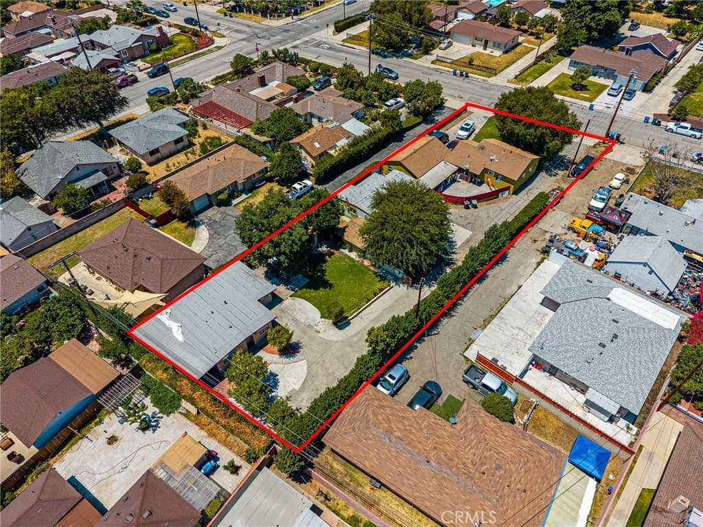 Multi-Family at 11318 Ranchito, El Monte — photo 3 of 12