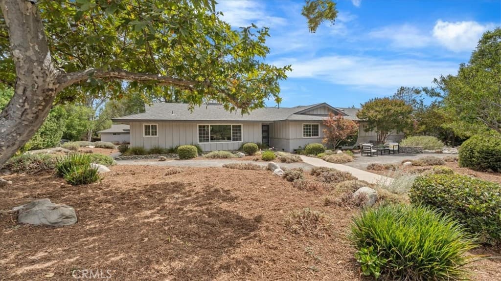 Home at 938 E Pomello Drive, Claremont — photo 1 of 12