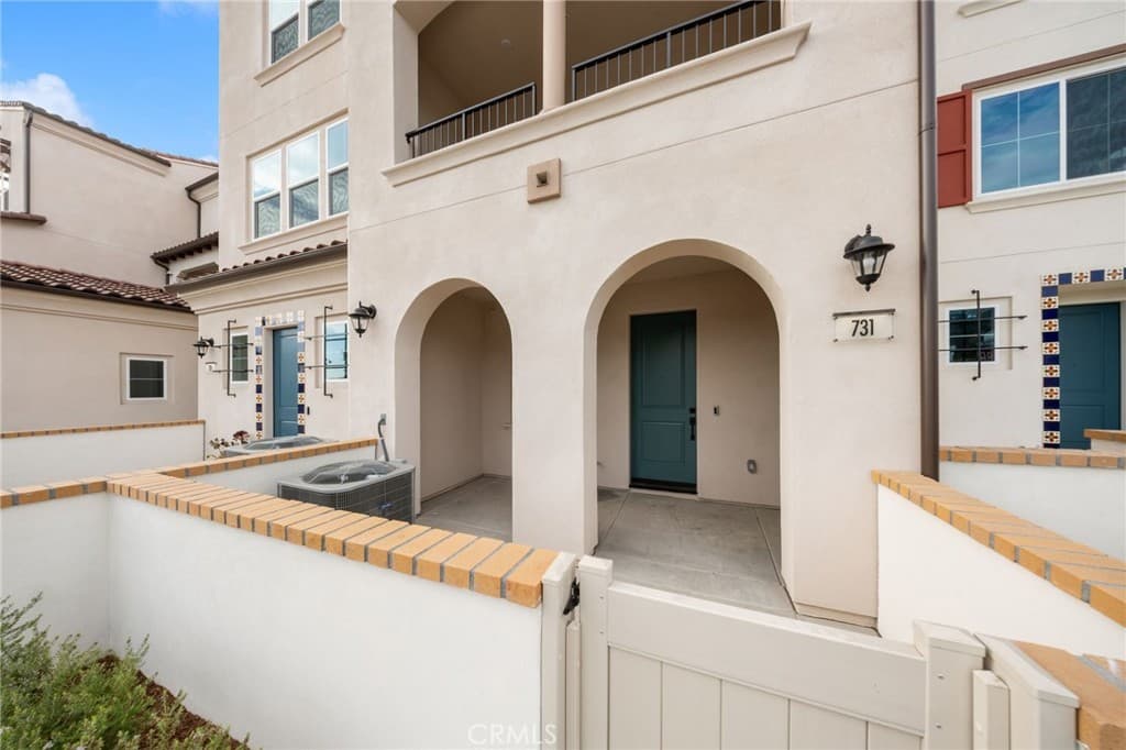 Townhouse at 731 E Route 66, Glendora — photo 5 of 12