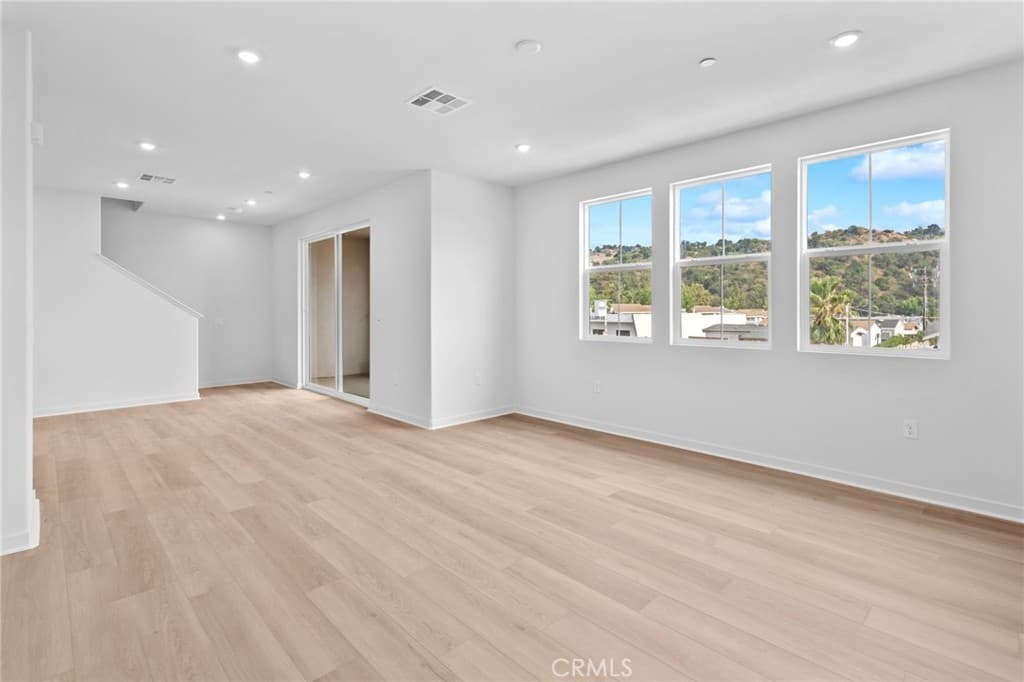 Townhouse at 731 E Route 66, Glendora — photo 9 of 12