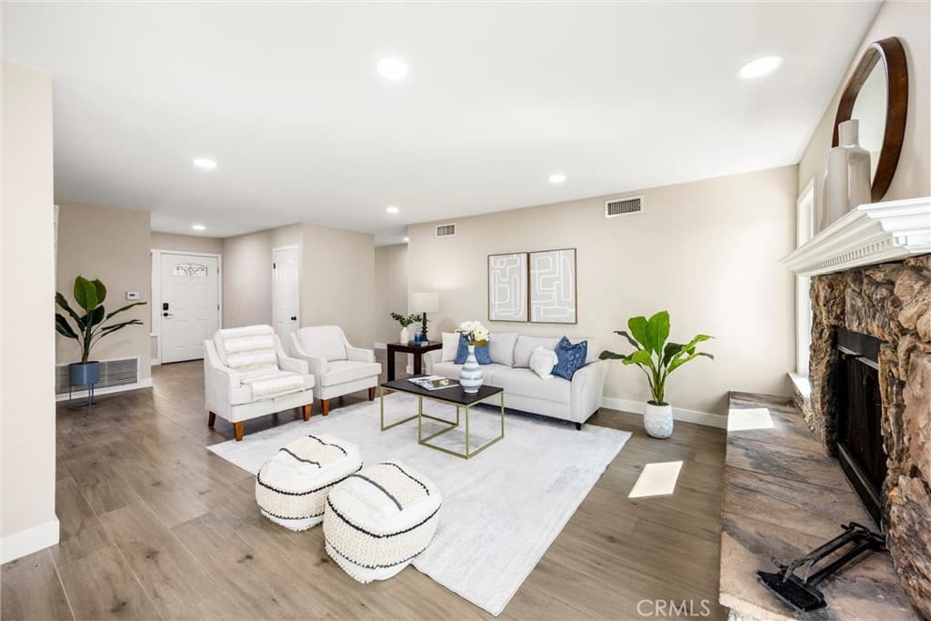 Home at 1274 Redwood View Drive, Pomona — photo 7 of 12