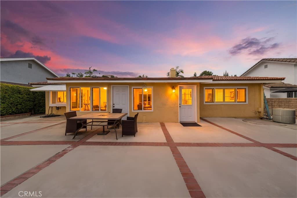Home at 2336 Donosa Drive, Rowland Heights — photo 5 of 12