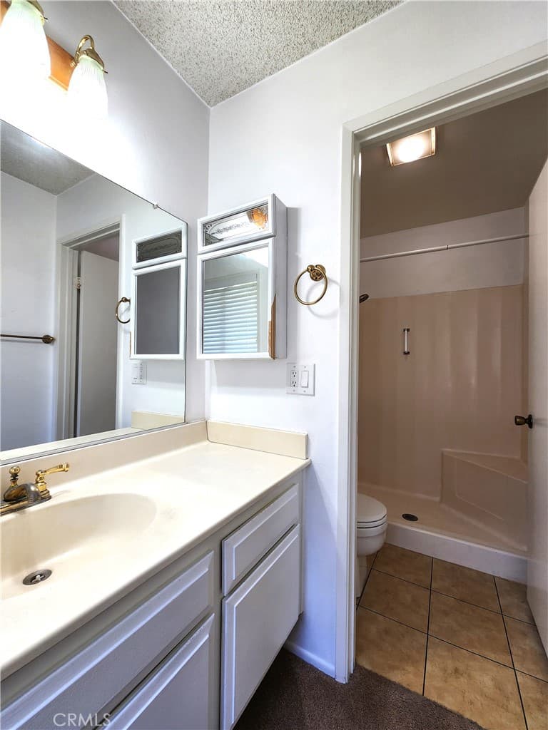 Townhouse at 1264 Tarryglen Ln, San Dimas — photo 11 of 12