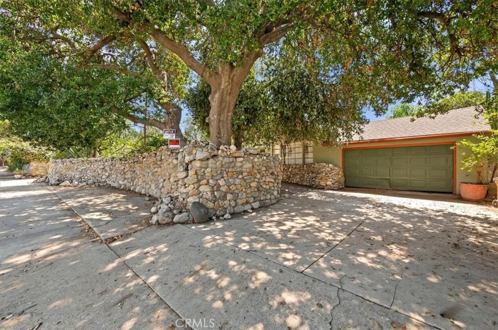 Home at 190 E Arrow, Claremont — photo 2 of 12