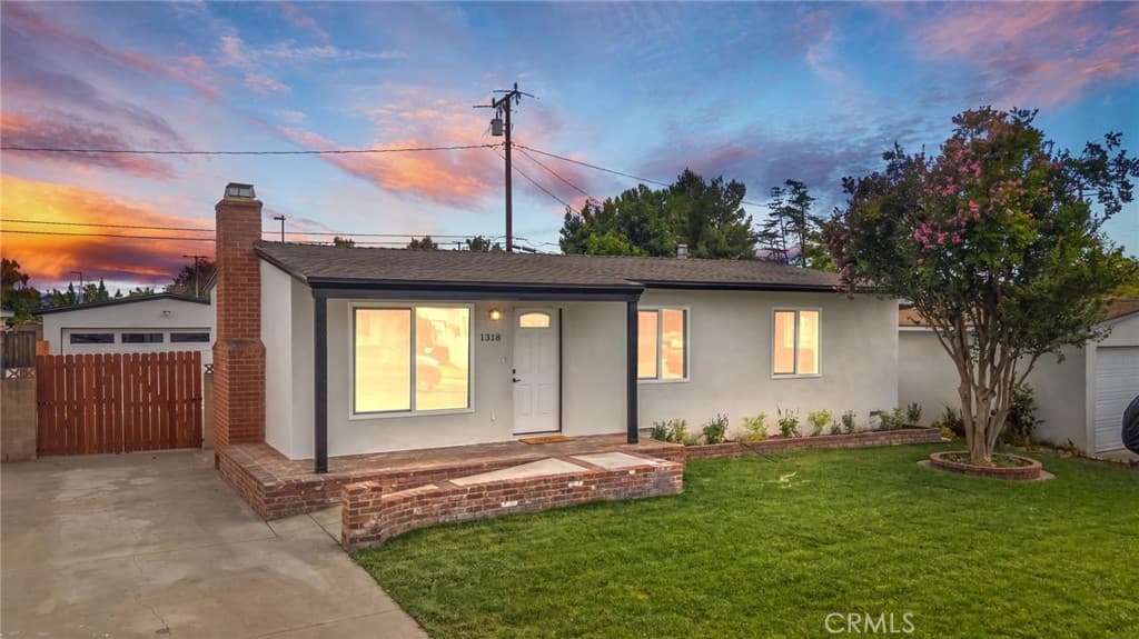 Home at 1318 Galen, Duarte — photo 3 of 12