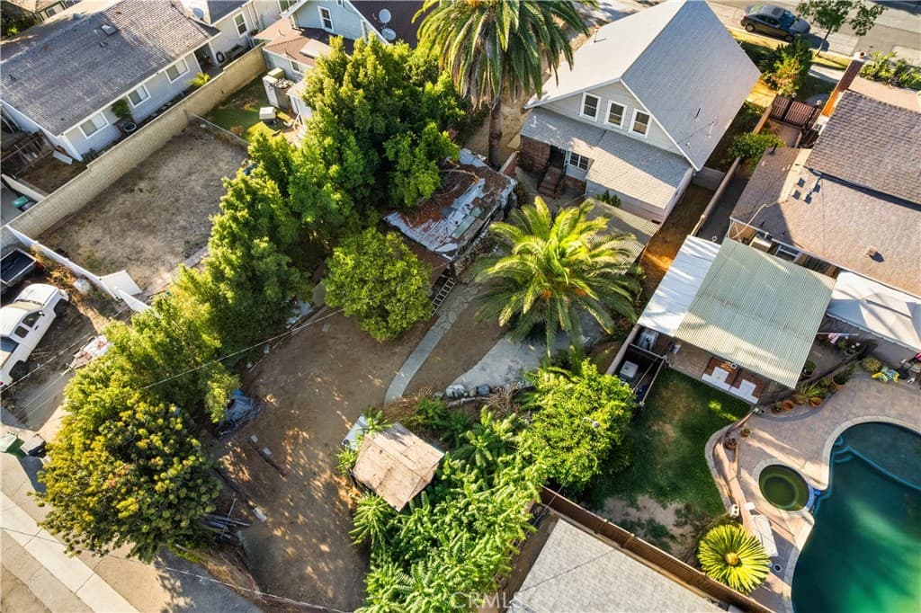 Home at 324 W 2nd Street, San Dimas — photo 6 of 12