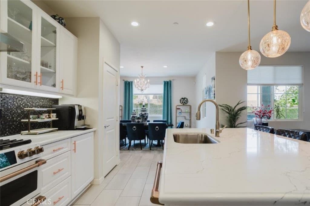 Condo at 1018 Newberry Lane, Claremont — photo 10 of 12