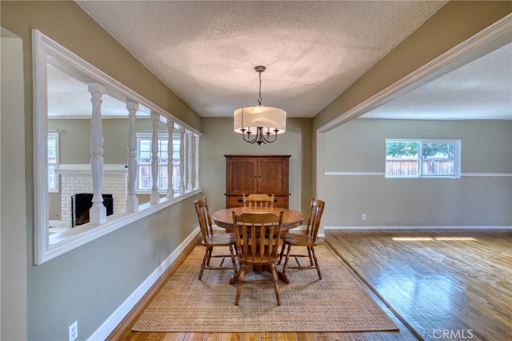 Home at 128 W Gaillard Street, Glendora — photo 10 of 12
