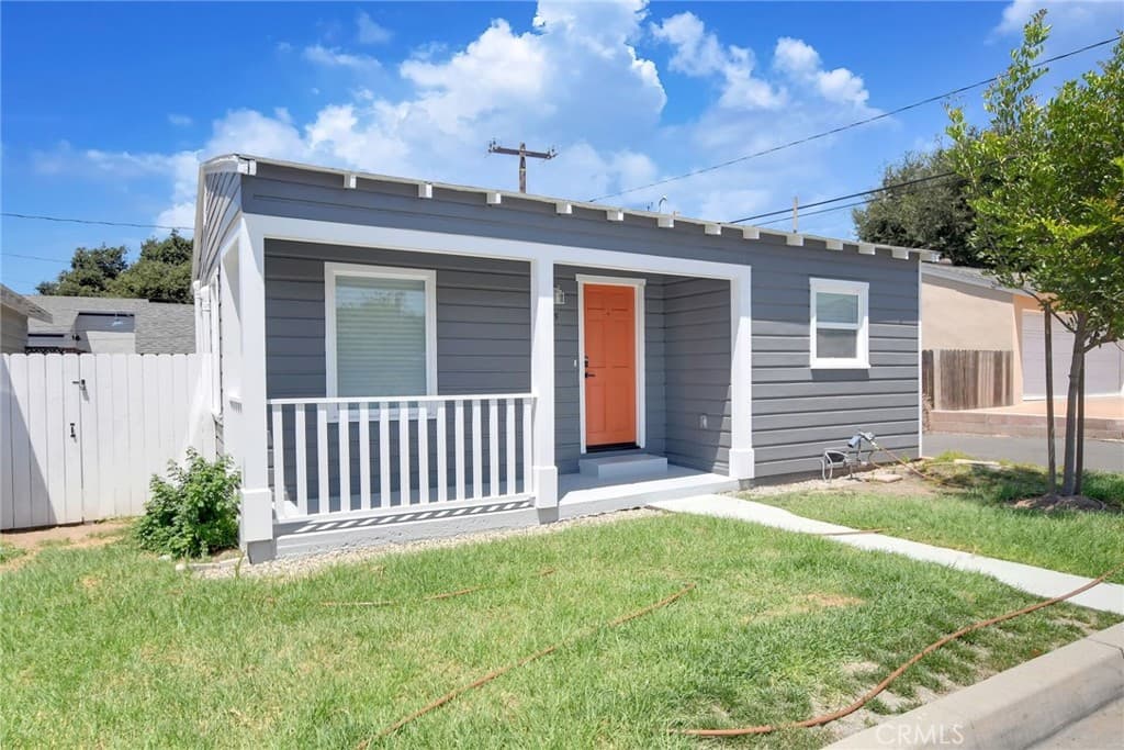 Home at 315 N San Jose, Covina — photo 1 of 12