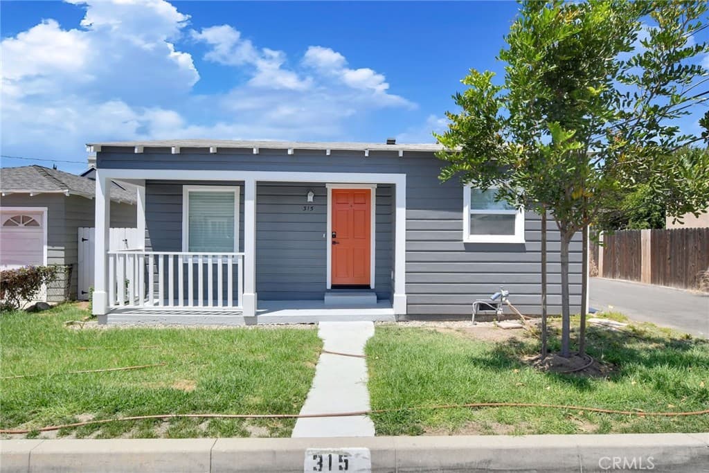 Home at 315 N San Jose, Covina — photo 7 of 12